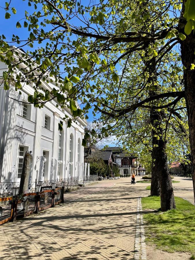 Rezydencja Bohema Szczawno-Zdroj Esterno foto