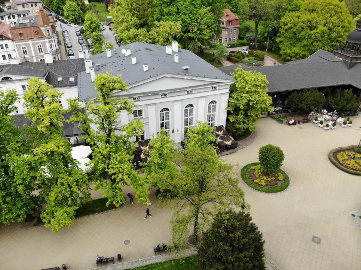 Rezydencja Bohema Szczawno-Zdroj Esterno foto